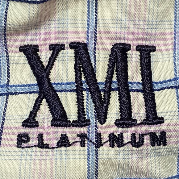 EUC Men’s Size 18 34/35, XMI Platinum Blue & Pink Plaid Button Down Dress Shirt - Picture 8 of 13
